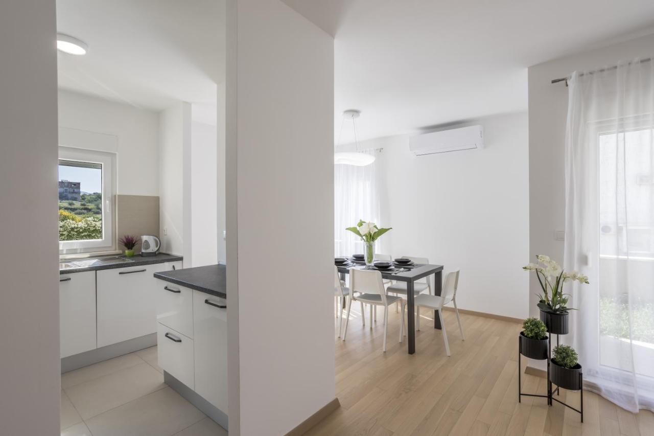 Coastal Apartment 1 Сплит Экстерьер фото